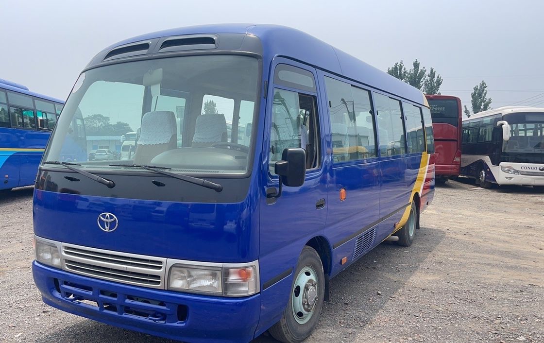 Minibus diesel Toyo Ta Coaster de 30 lugares com design de luxo e eficiência de combustível