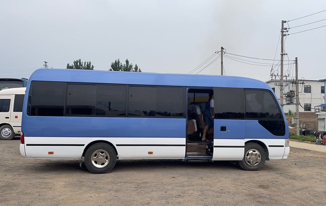 Padrão de emissões Euro 3 25 lugares Usado Toyo Ta Coaster Ônibus escolar Alta velocidade 69 Km/h