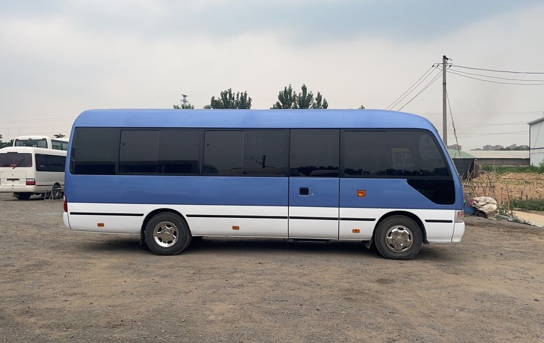 Padrão de emissões Euro 3 25 lugares Usado Toyo Ta Coaster Ônibus escolar Alta velocidade 69 Km/h