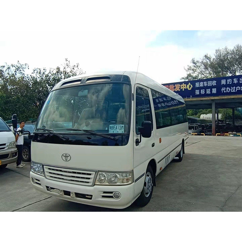 30 assentos Autobús Toyota usado em boas condições e 7005*2040*2785 Pneus 9.00R20