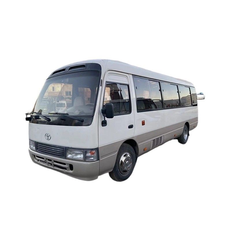 Autocarro japonês Toyota Coaster com motor diesel e capacidade de 23-30 lugares agora