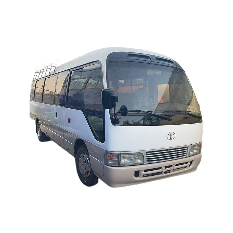 Autocarro japonês Toyota Coaster com motor diesel e capacidade de 23-30 lugares agora