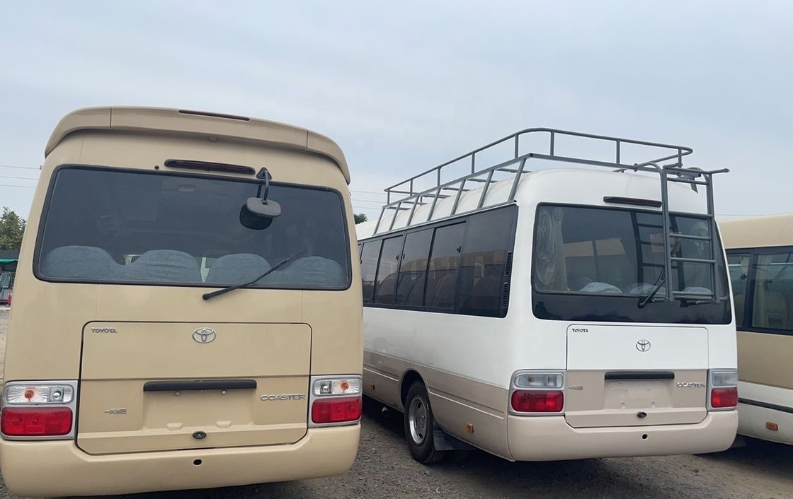Boa condição 30 lugares Usado Toyo ta Coaster ônibus para transmissão Tipo manual