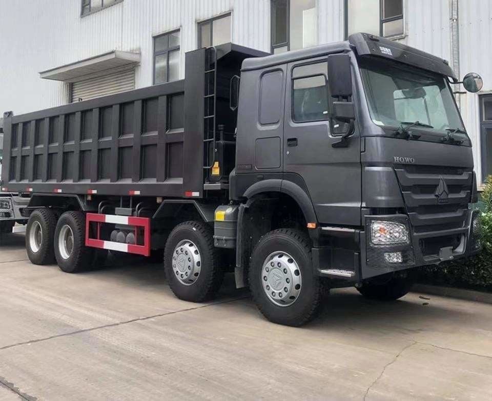 8x4 400hp 12 rodas 50 60 toneladas camiões de descarga com capacidade de tanque de combustível 400-500L
