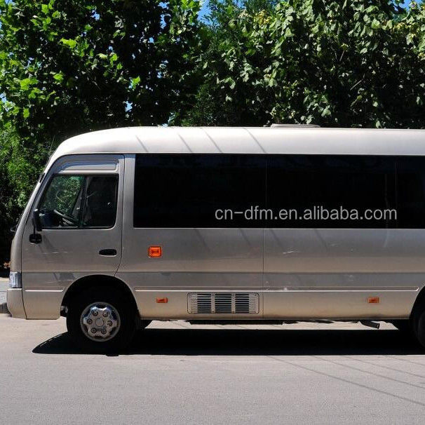 16-22 lugares Dongfeng LHD Coaster Minibus com compartimento de bagagem traseiro Volume de 0,25 m3
