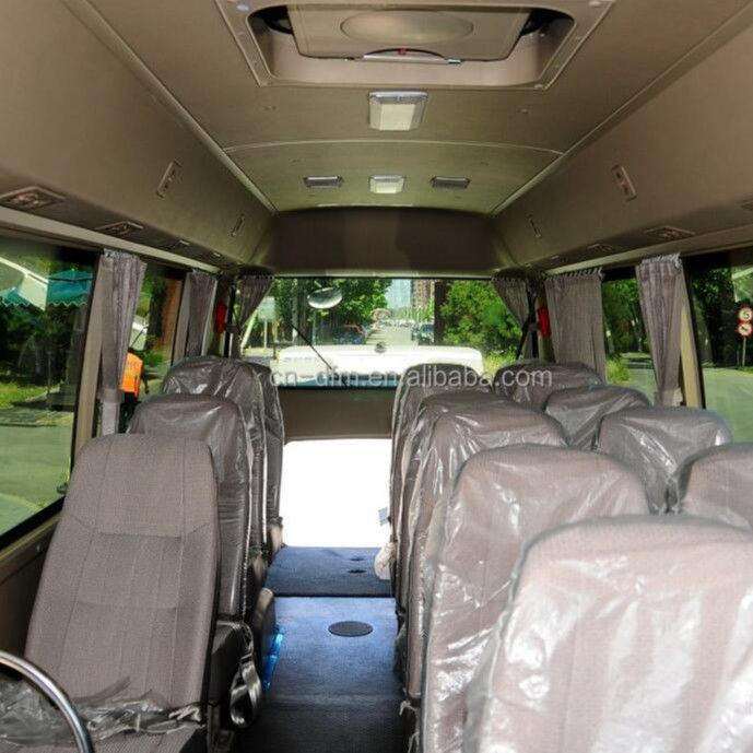 16-22 lugares Dongfeng LHD Coaster Minibus com compartimento de bagagem traseiro Volume de 0,25 m3