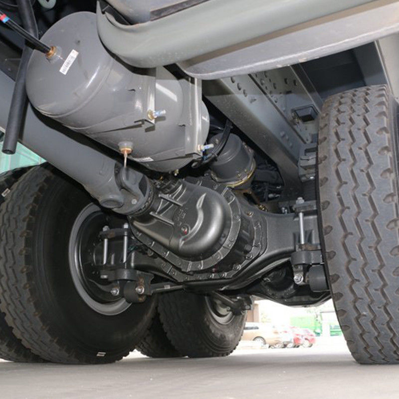 Automático 6 cilindros 380 HP 100 toneladas camião de descarga usado HOWO camião de descarga em boas condições
