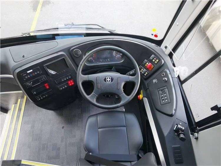 70 1 Passageiro 13m Direção esquerda Autocarro Ônibus Combustível Motor diesel Capacidade 4-6L
