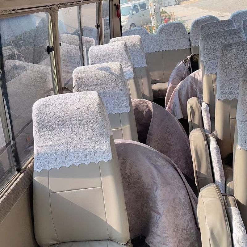 30 lugares Usado Toyo ta Coaster Bus com norma de emissões Euro 3 e em boas condições