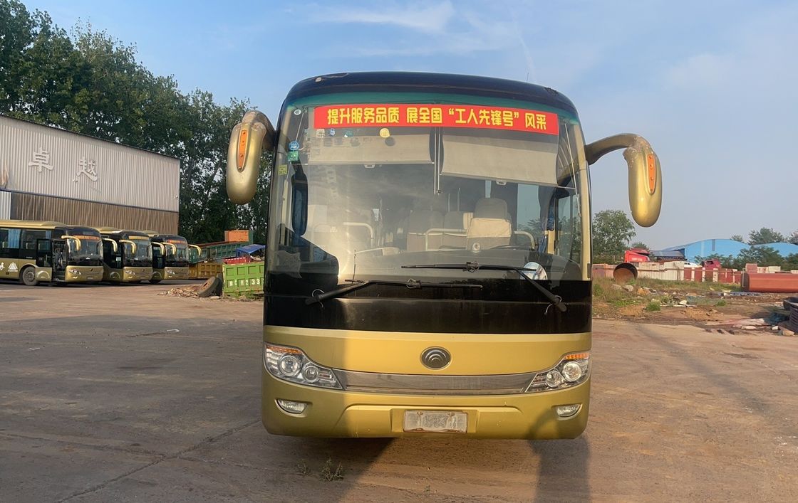 Parque de 65 lugares LHD Tour Bus com Euro 3 emissões padrão e suspensão de mola de folha