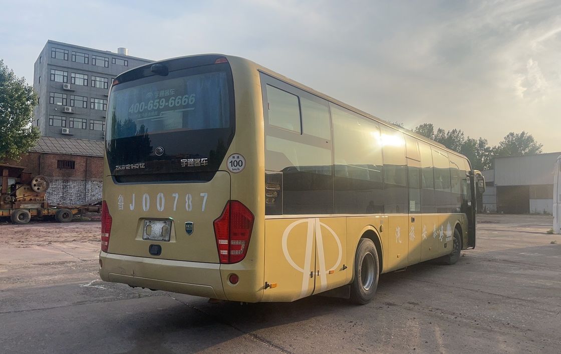 Parque de 65 lugares LHD Tour Bus com Euro 3 emissões padrão e suspensão de mola de folha