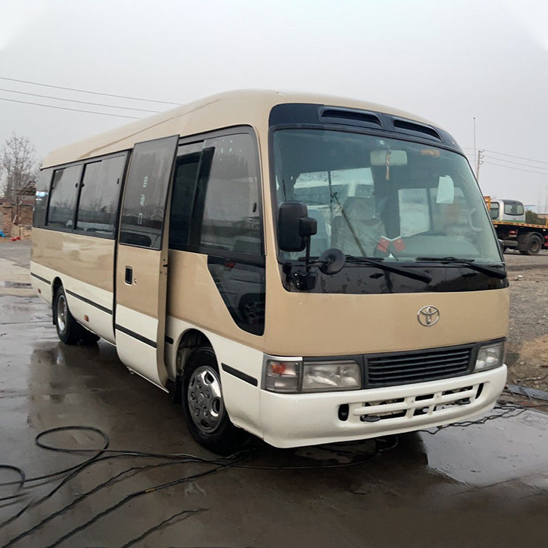 Motor diesel usado 30 lugares Toyota Coaster Bus em bom estado Tipo de transmissão manual