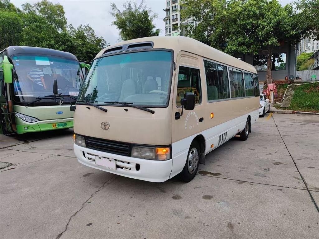 Motor 15B-FT 29 lugares Toyota Coaster Bus com bom desempenho e transmissão manual