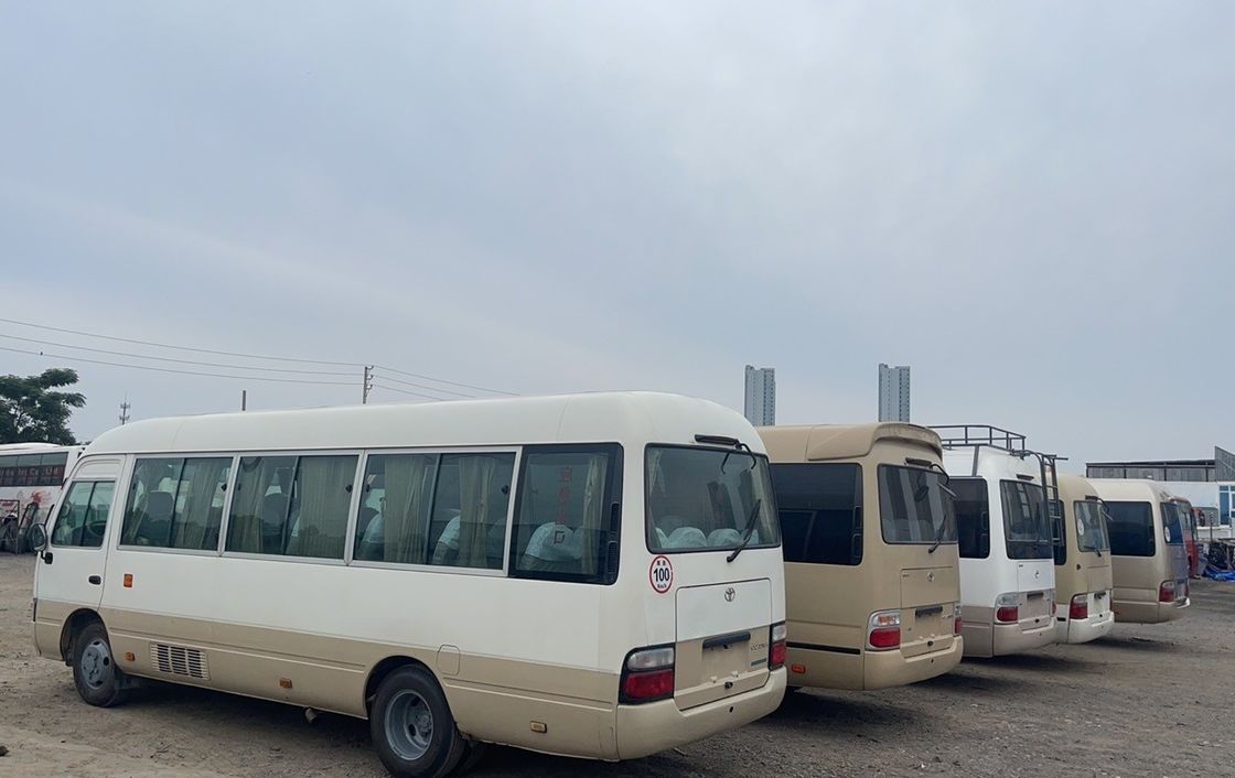 2015 Boa condição 30 lugares Diesel Tipo Usado V6 4.0 6GR 2.7L VVT-I Motor