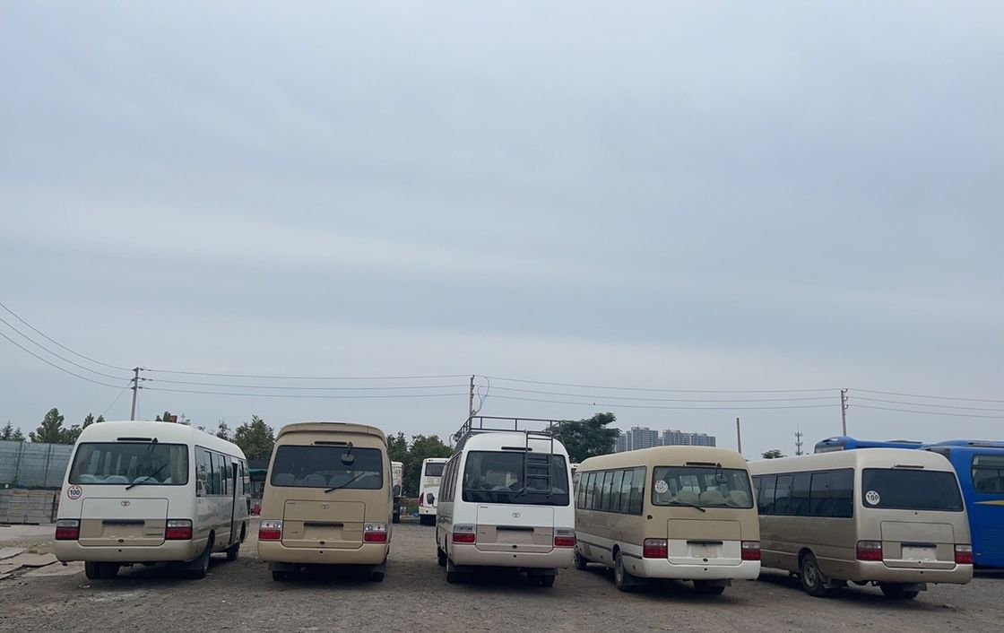 2015 Boa condição 30 lugares Diesel Tipo Usado V6 4.0 6GR 2.7L VVT-I Motor