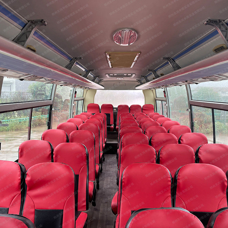 Ônibus turísticos Yu Tong em direção esquerda Ônibus usado com capacidade de motor de 4 6L
