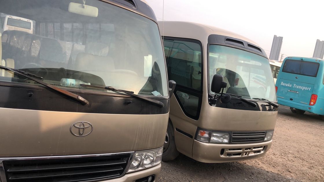 Autobuses de 30 lugares com transmissão manual e G.V.W. Kg de 5900 a preços acessíveis