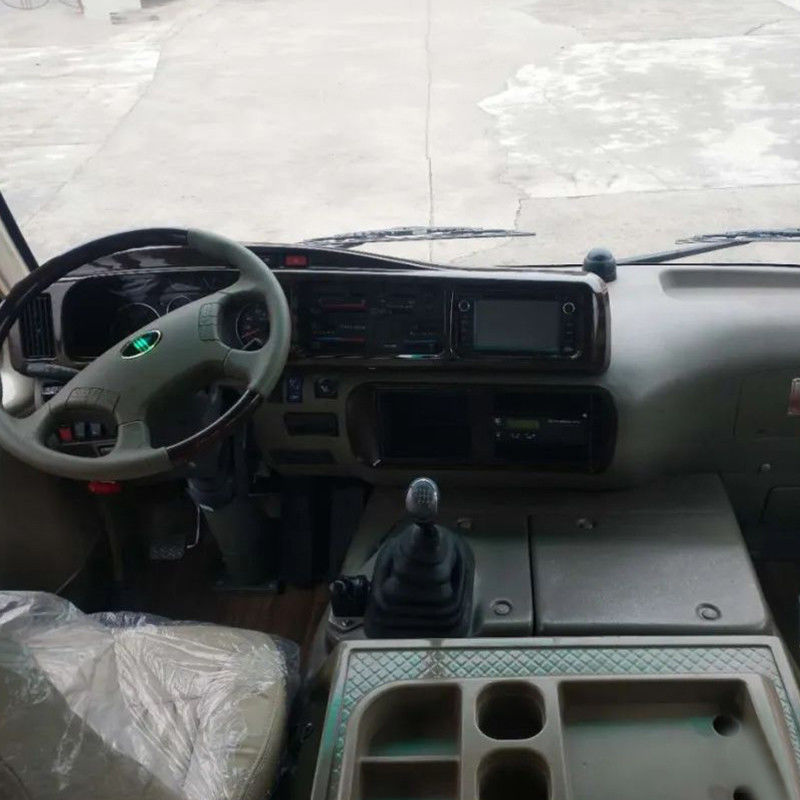 Ônibus LHD de 30 lugares em bom estado Tipo de combustível Diesel Peso 3000kg