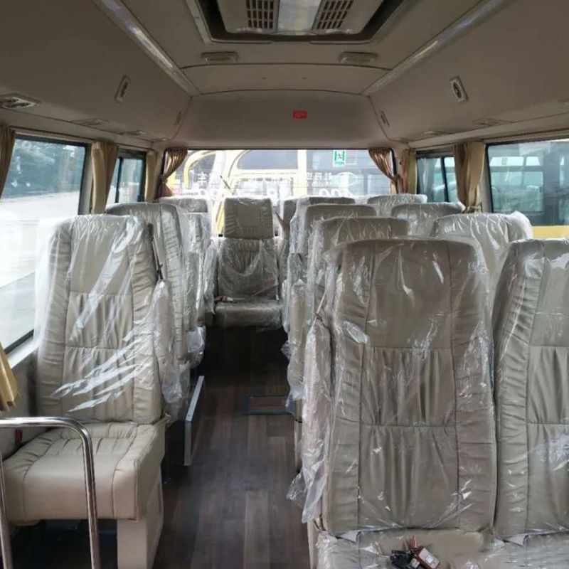 Ônibus LHD de 30 lugares em bom estado Tipo de combustível Diesel Peso 3000kg