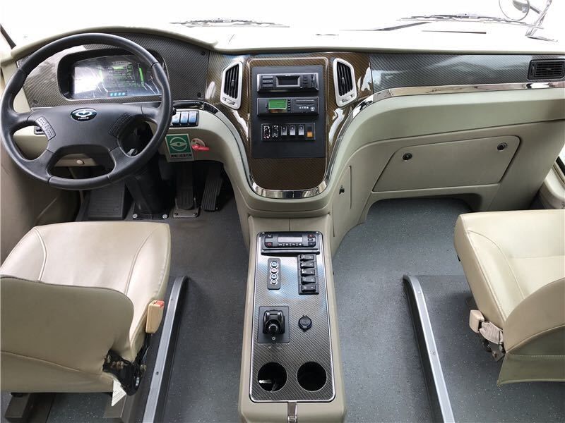 Velocidade máxima 91-110 km/h Autocarro de montanha-russa com 8040x2160x2840 Dimensões L x W x H mm