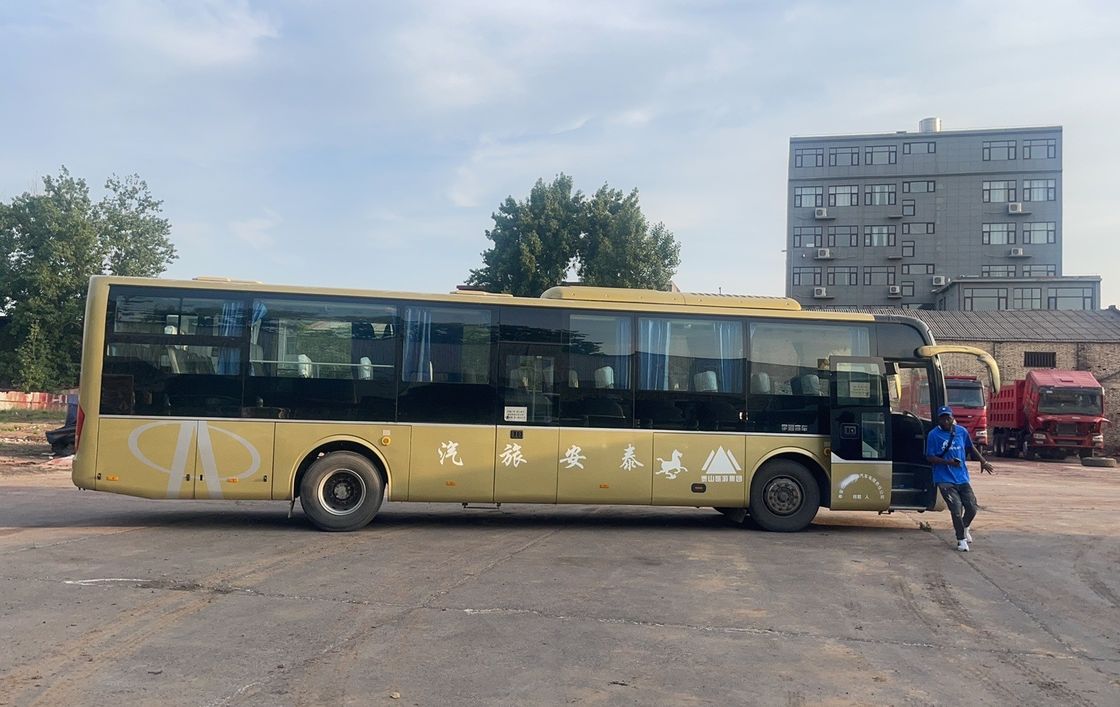 Tipo de combustível Diesel Usado 65 lugares Luxury Coach Bus em ônibus Nice