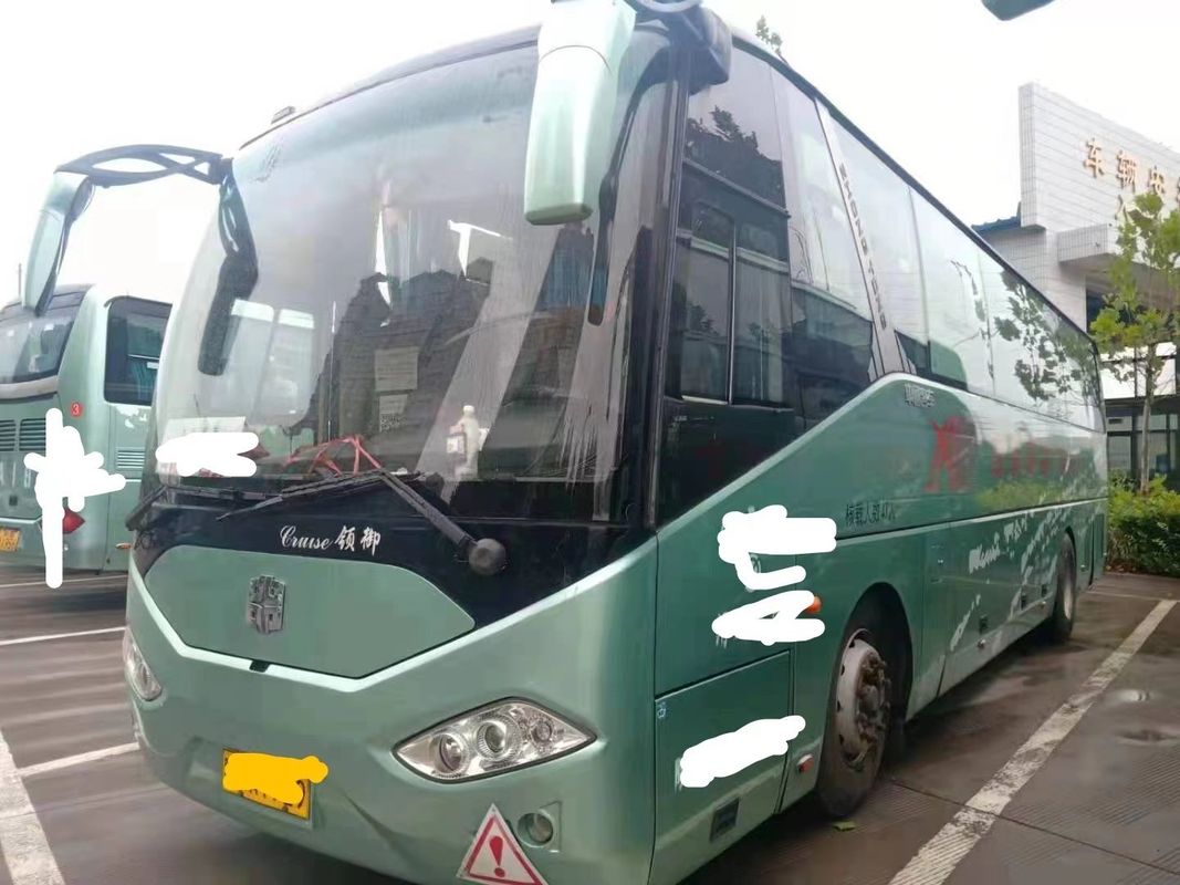 Autocarro usado com 60 lugares RHD Direito de condução e bom estado