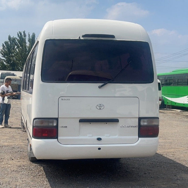 Projetar 30 lugares Toyo Ta Coaster Bus com capacidade de motor de 4L e 113/5200kw Max Potência