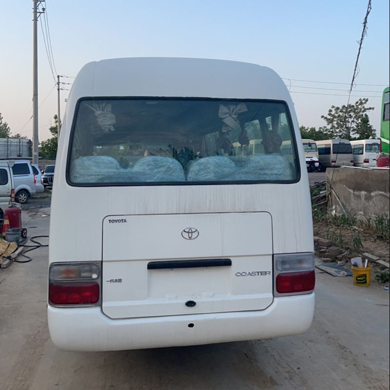 Requisito do cliente 2019 Toyota Coaster Bus com capacidade de 25 lugares e diesel LHD