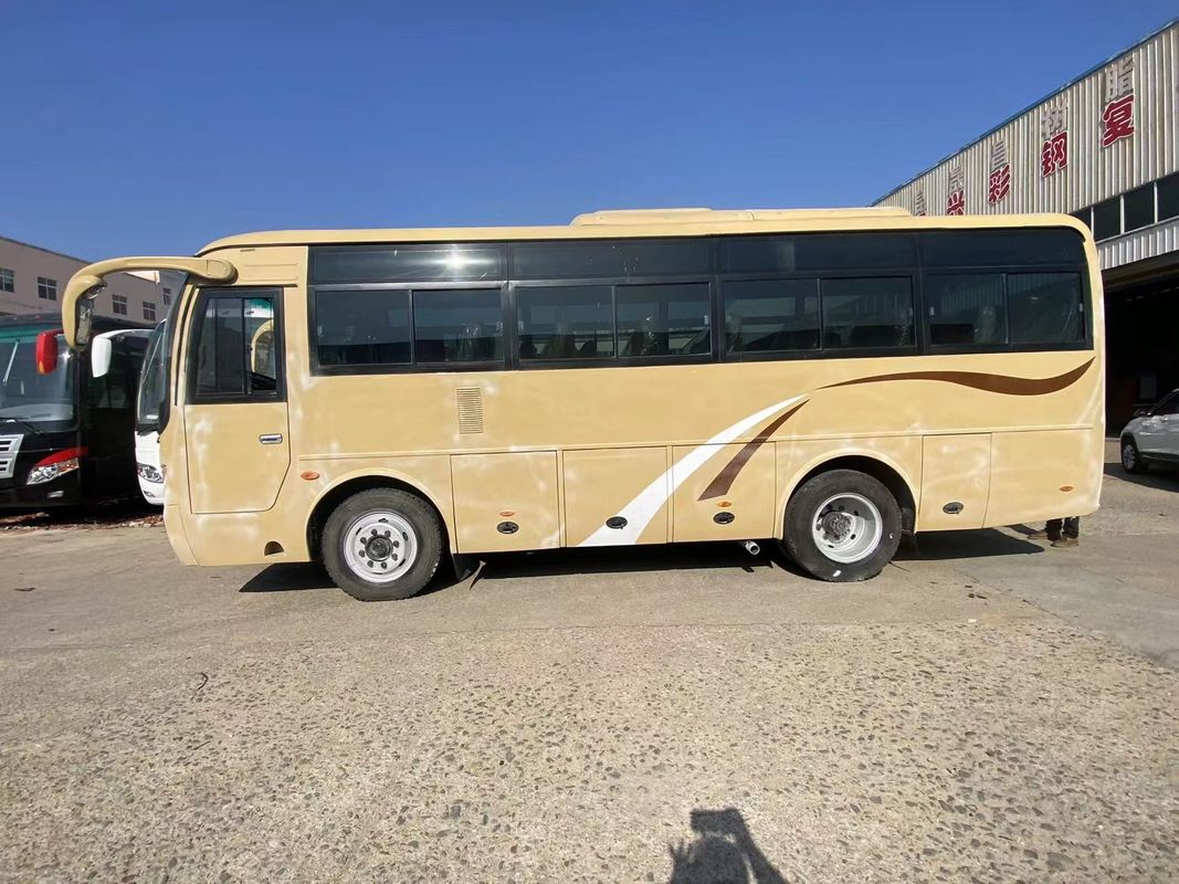Direção auxiliar 30 lugares Autobuses e autocarros usados Diesel Luxury Bus Euro 3 Opcional