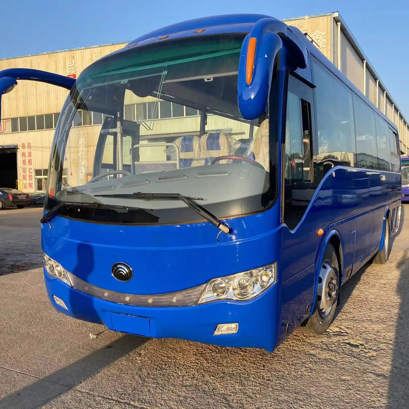 Venda de autocarros usados de 40 lugares com norma de emissões Euro 3 e capacidade de motor de 6-8L