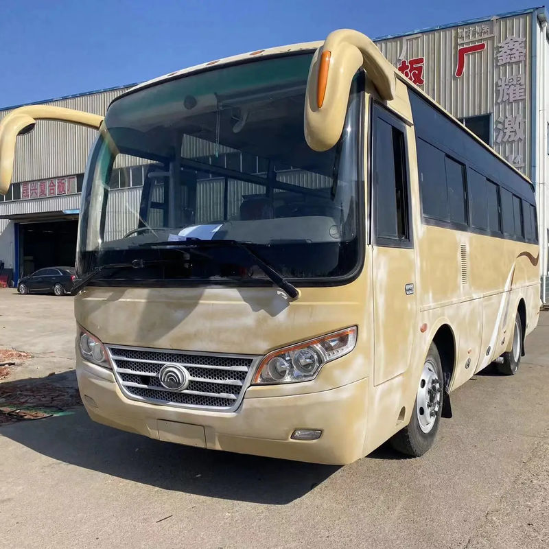 Autocarro usado com 30 lugares e suspensão de mola de folha na África do Sul