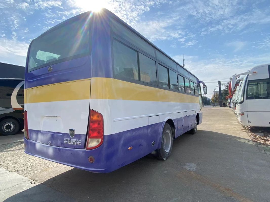 Ônibus de ônibus turísticos de 35 e 45 lugares no estilo de ônibus público de direção esquerda