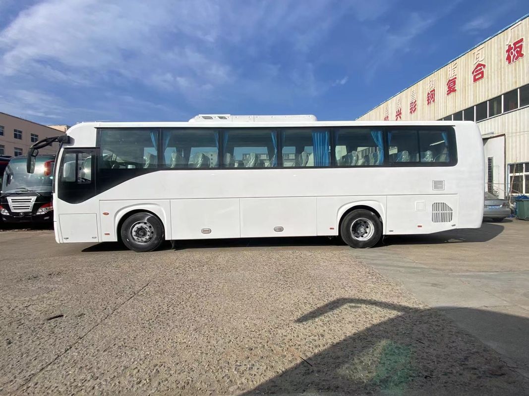 Tipo de transmissão manual Autobus Youtong usado com volante à esquerda e direção assistida