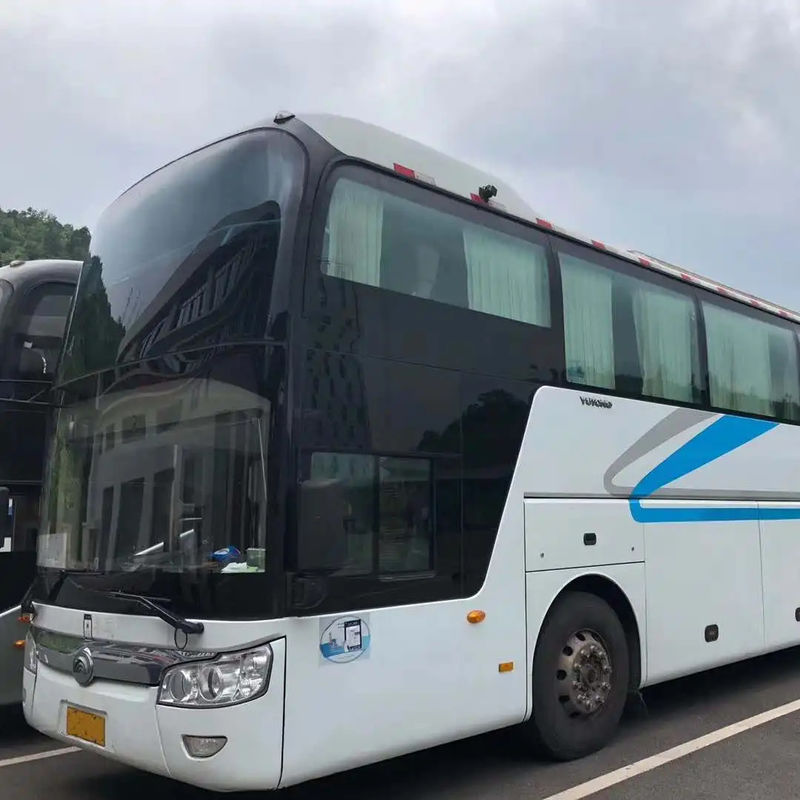 Ônibus de autocarro usado Ônibus 35-65 lugares Capacidade do motor do ônibus personalizado 8L Requisito do cliente