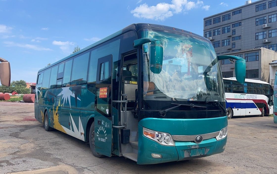 Autobus turístico diesel de 60 lugares com capacidade de motor de 4-6L e excelente desempenho