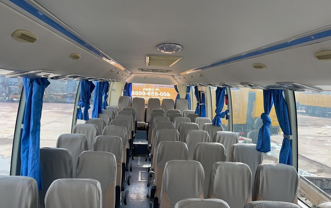 Motor traseiro usado Amarelo Grupo escolar Ônibus turísticos Motor Capacidade 8L Tipo de combustível Diesel