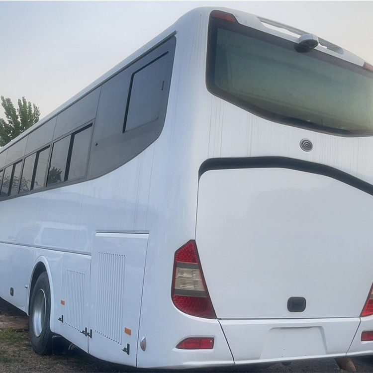 65-67 lugares Autocarro LHD com transmissão manual e padrão de emissões Euro 4