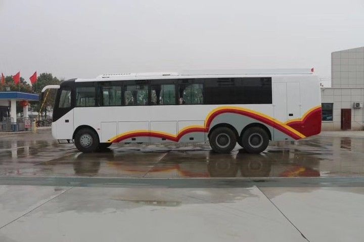55 lugares Direito Direção Automática Autobus de luxo usado com direção à direita