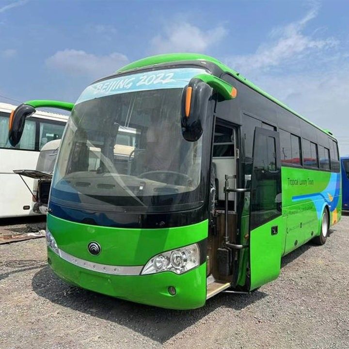 Autobús de luxo diesel de 47 lugares com RHD e motor modelo YC6J245-30
