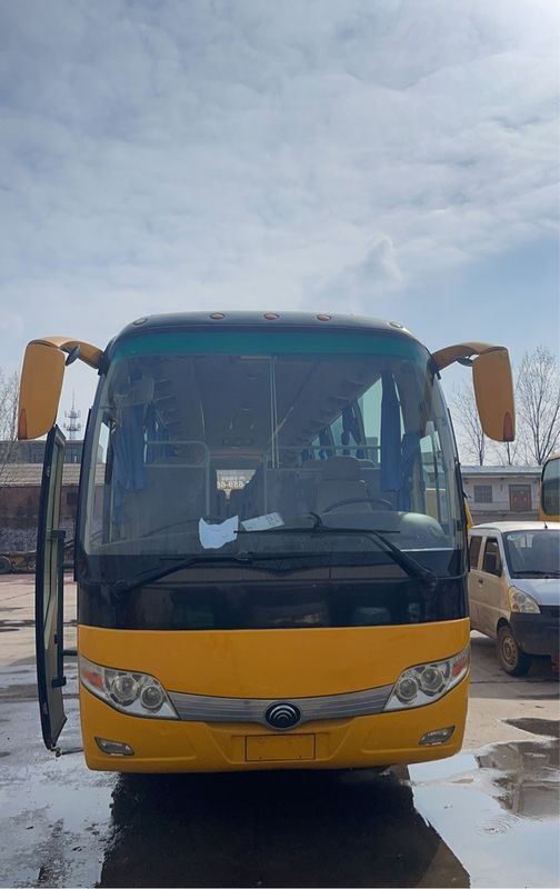Motor Yuchai 61 lugares Ônibus Público Ônibus Luxury Tour Ônibus de passageiros 60 lugares Ônibus