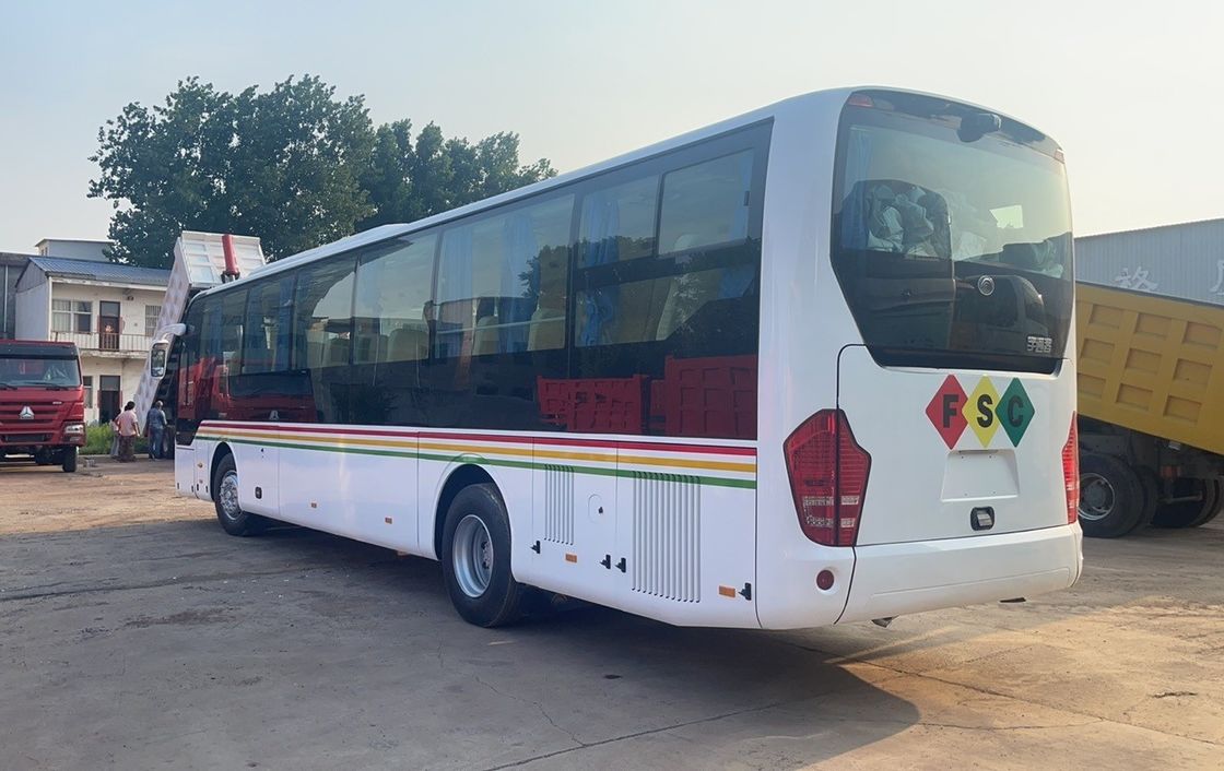 Autocarro LHD de segunda mão de 54 lugares em bom estado