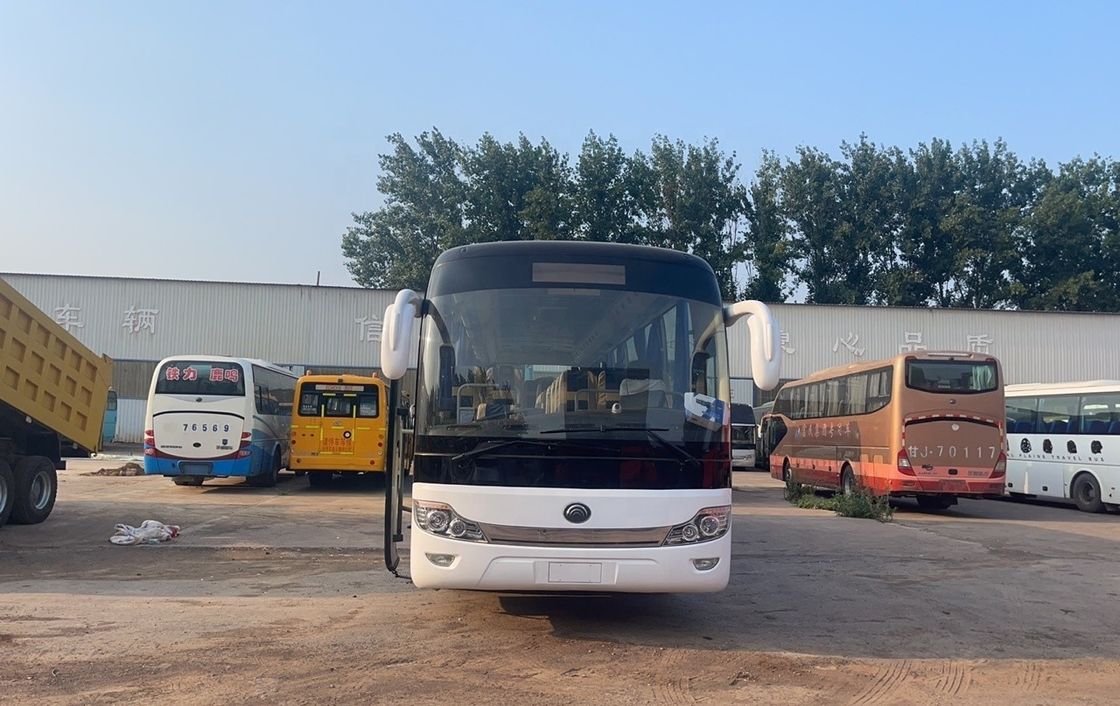 s Motor diesel 10990*2500*3670mm Autocarro de segunda mão com emissões Euro 3 e 49 lugares