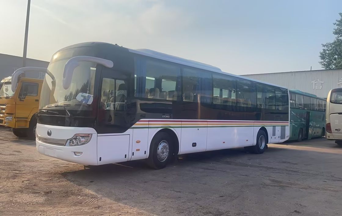 Rodoviária de autocarro LHD de 54 lugares de passageiros da cidade Youtong