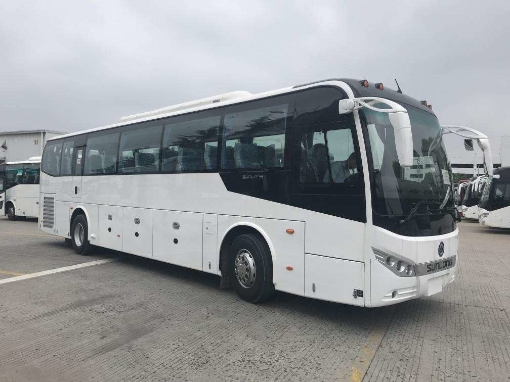 12000*2550*3830mm Euro 3 Direito Direito Autocarro Autocarro de luxo Automóveis usados Autocarro de design
