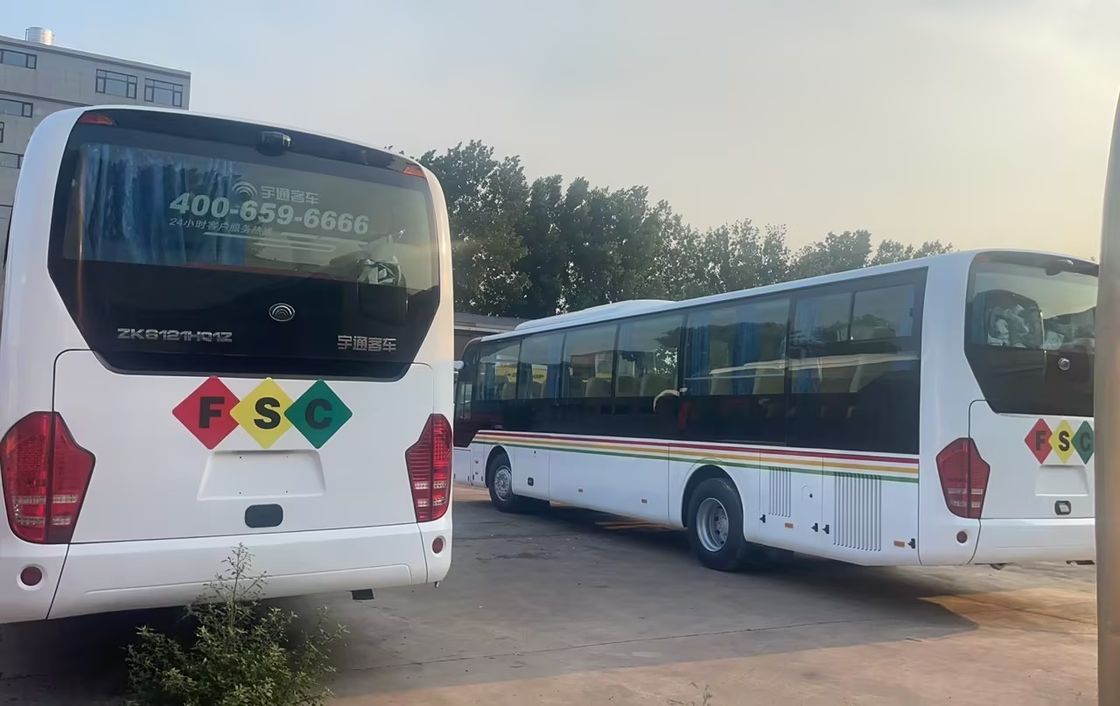 65 lugares Autocarro de luxo usado Autocarro de viagem de passageiros Diesel Tipo de combustível Velocidade máxima 100 km/h