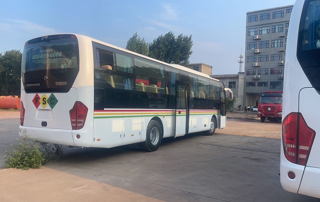 65 lugares Autocarro de luxo usado Autocarro de viagem de passageiros Diesel Tipo de combustível Velocidade máxima 100 km/h