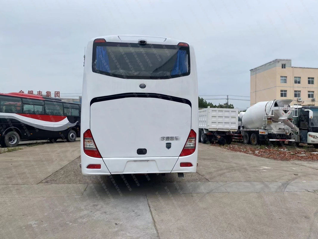 Ônibus de luxo ônibus usado com combustível Deisel e em ônibus de passageiros 50 lugares