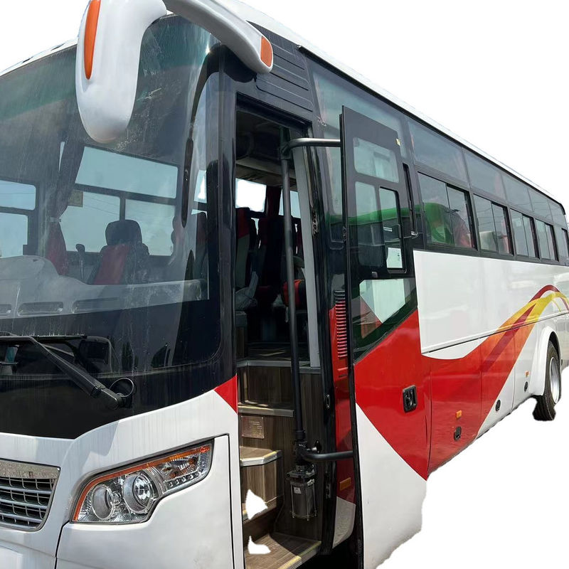 50 lugares de autocarro usado LHD de segunda mão Youtong ônibus de passageiros em boas condições