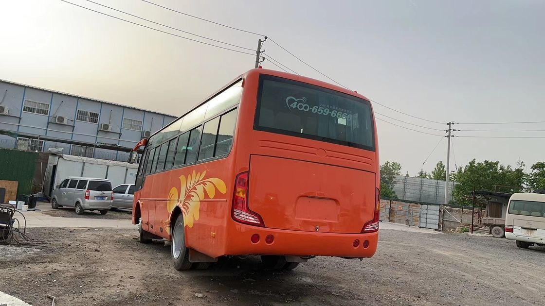 Ônibus de passageiros usado da cidade de Youtong com 3300 mm de base de rodas e capacidade de tanque de combustível de 90 L