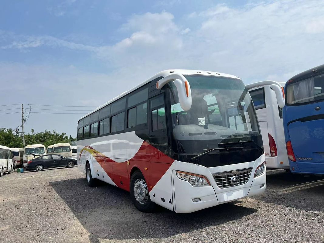 Autobuses usados remodelados com tração à direita com capacidade de motor de 6-8L em 12000*2500*3955mm